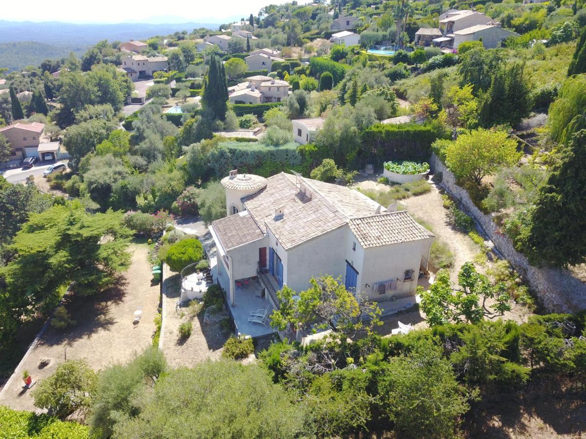 La Tourrette Bed & Breakfast Tourrettes-sur-Loup Dış mekan fotoğraf