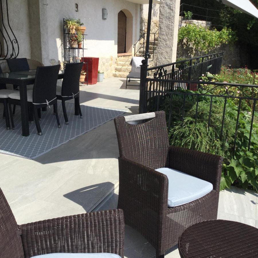 La Tourrette Bed & Breakfast Tourrettes-sur-Loup Dış mekan fotoğraf