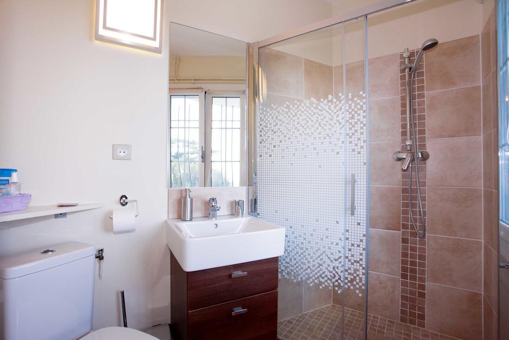 La Tourrette Bed & Breakfast Tourrettes-sur-Loup Dış mekan fotoğraf