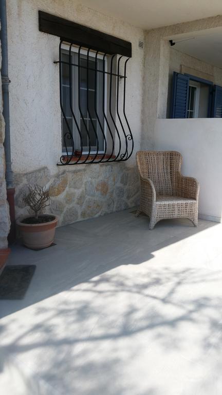 La Tourrette Bed & Breakfast Tourrettes-sur-Loup Dış mekan fotoğraf